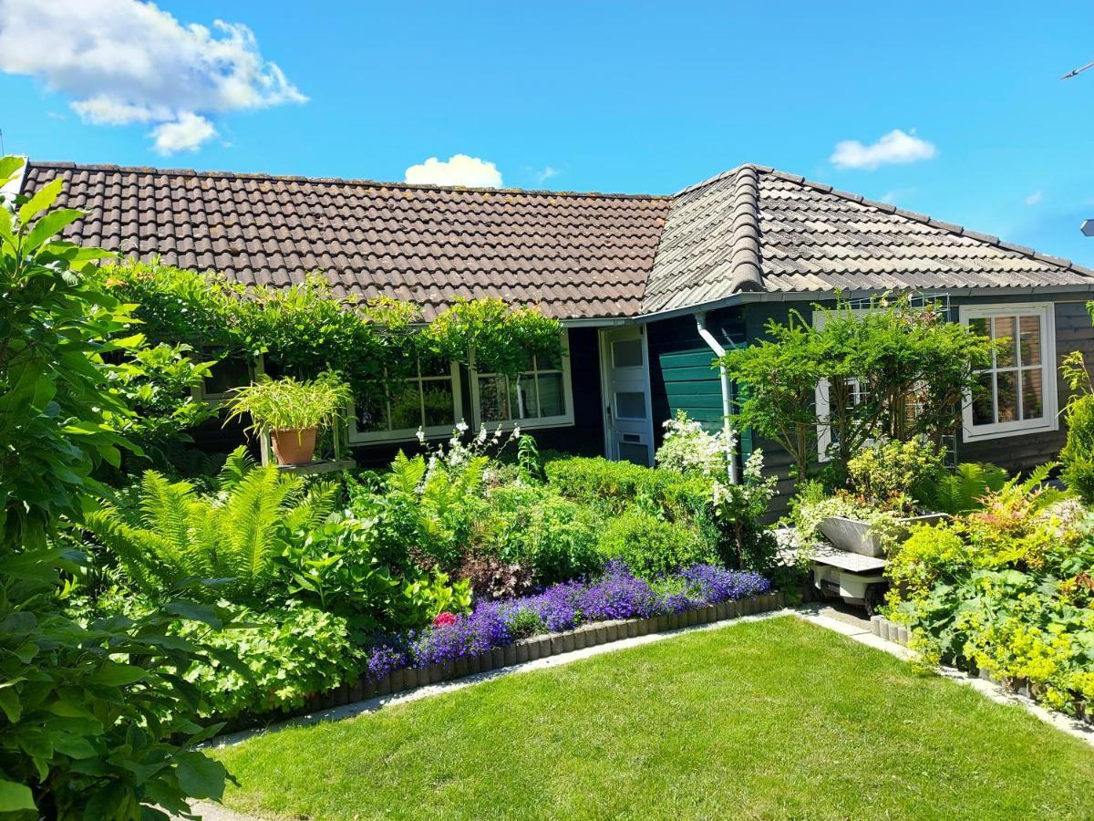 Holiday Home Canal View Алкмаар Екстериор снимка