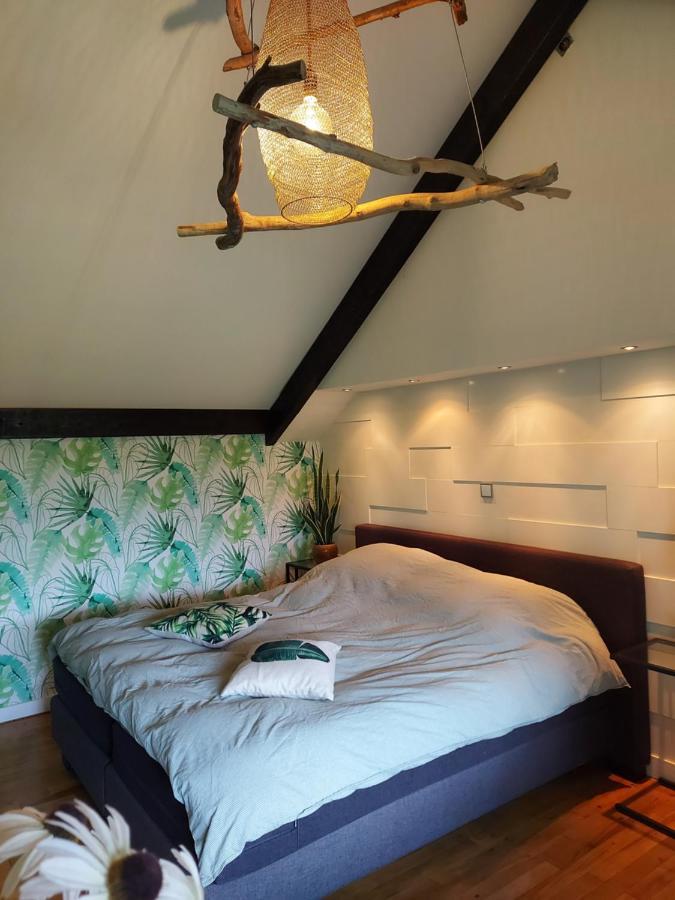 Holiday Home Canal View Алкмаар Екстериор снимка