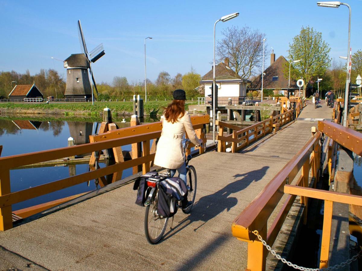 Holiday Home Canal View Алкмаар Екстериор снимка